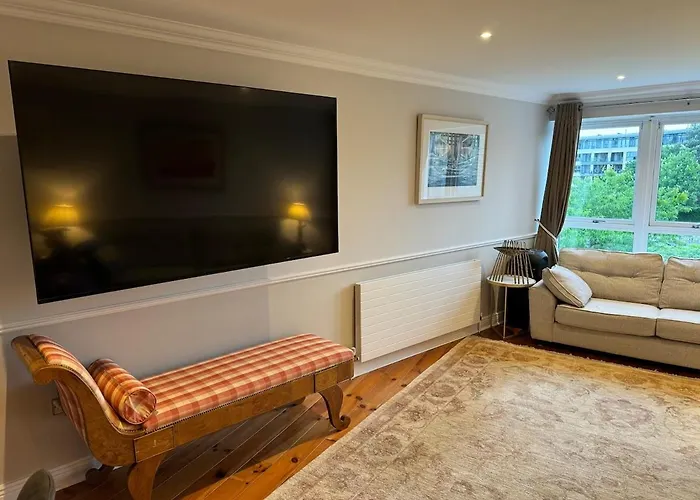 Milltown Luxury - Concierge Villa Feevaghmore